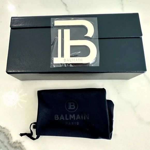 Balmain Sunglasses - Picture 7 of 11
